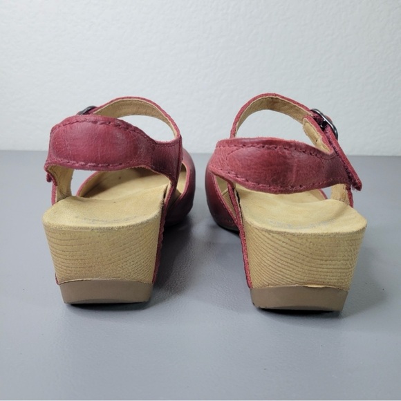 Dansko Tiffani Red Leather Mule Wedge Sandals - EU 38/US 7.5-8 - Picture 5 of 8